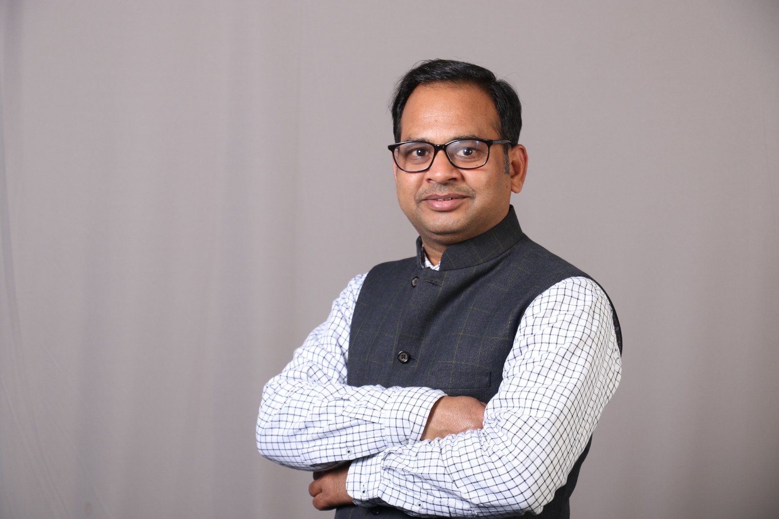 Dr. Pradeep Kumar